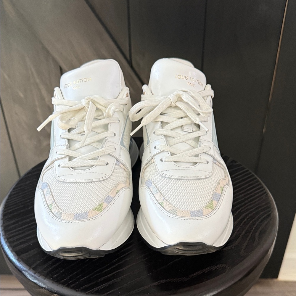 Louis Vuitton White Sneakers - Picture 1 of 3